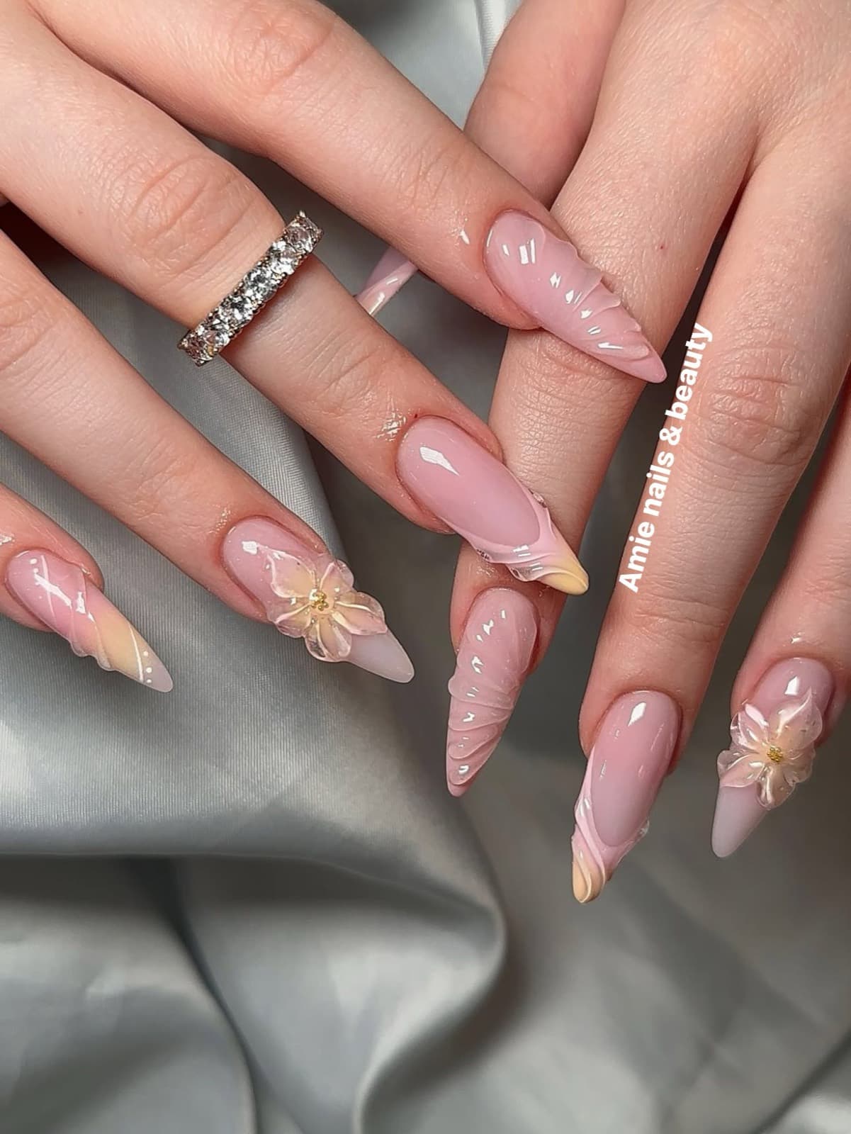 Amie Nails & Beauty