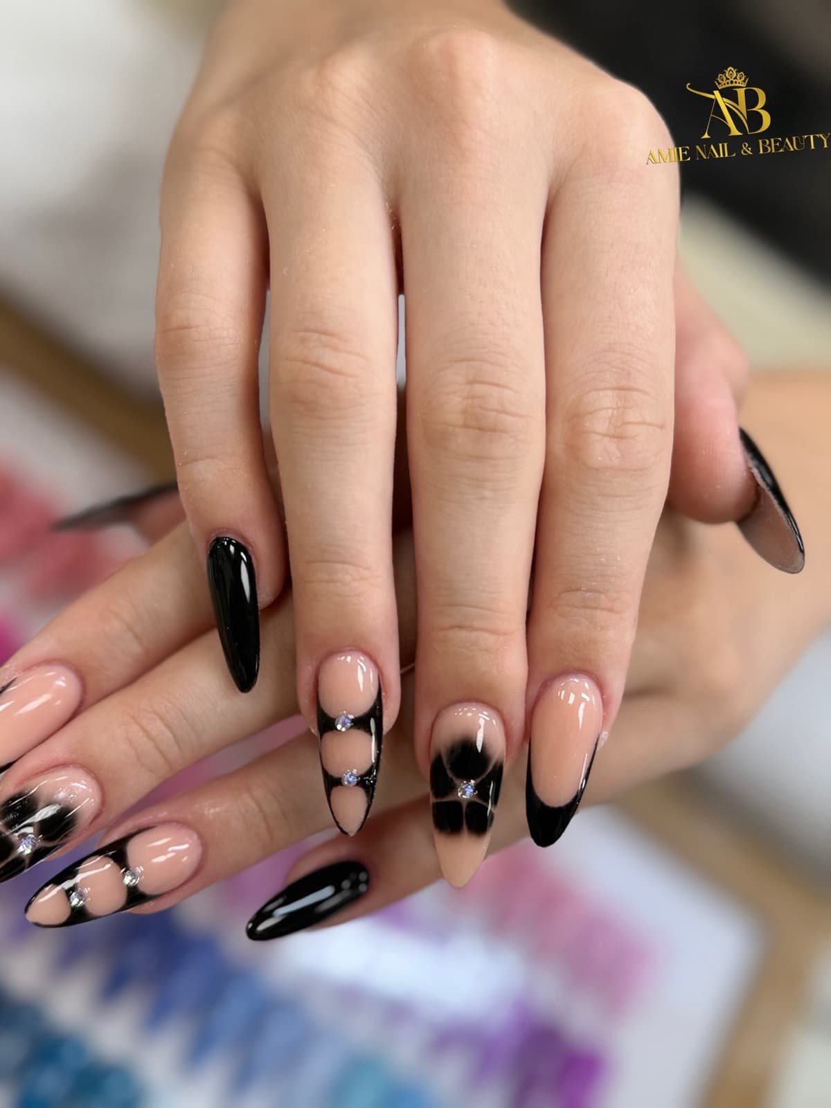 Amie Nails & Beauty